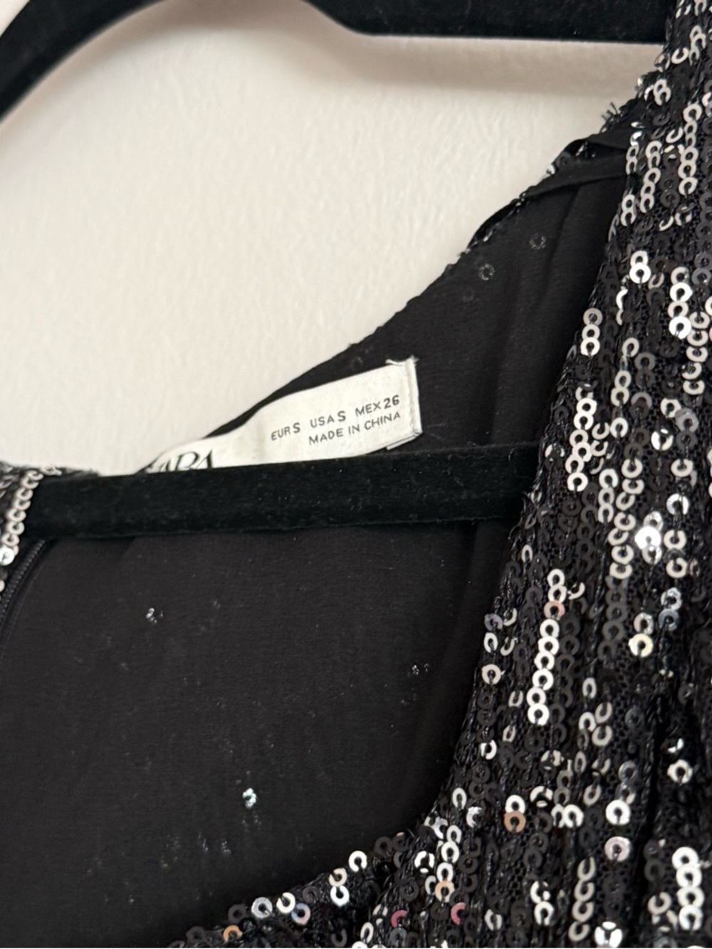 Zara Black Sequin Square Neck Puff-Sleeve Mini Dress with Tie Belt - Picture 5 of 7